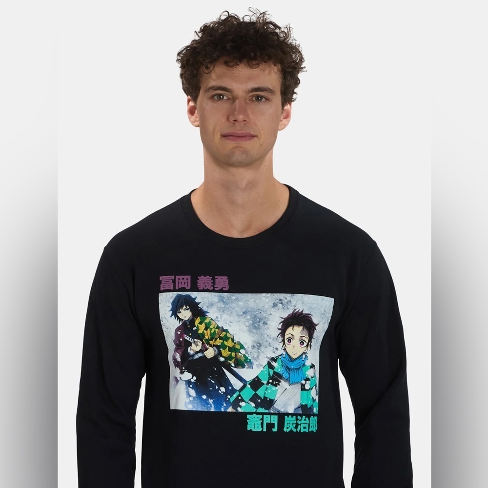 NWT Demon Slayer Anime Crewneck Sweatshirt Tanjiro Giyu Unisex M